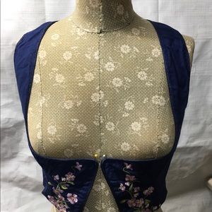 Original vintage Austrian dirndl/dress/costume top